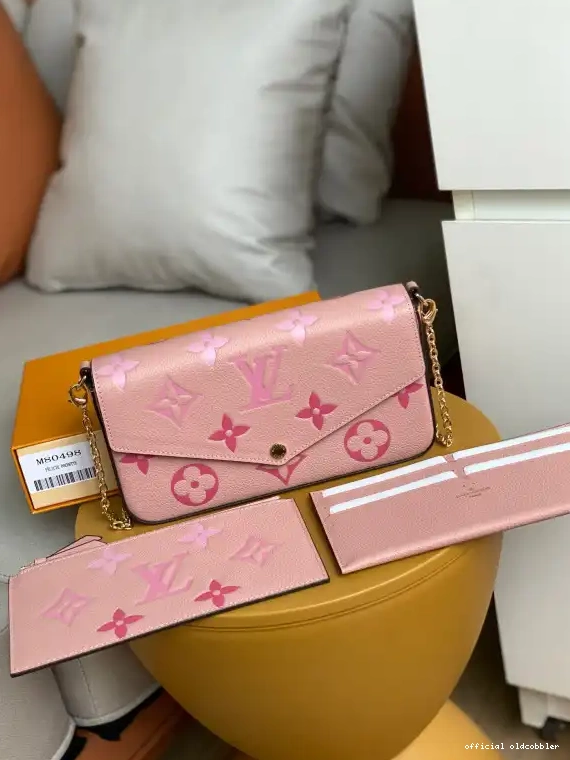 Official oldcobbler POCHETTE LOUIS FÉLICIE VUITTON 0522